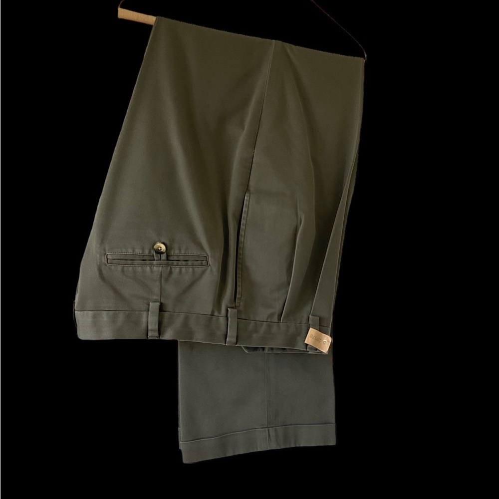 Men’s Jos A Bank pants 36/32